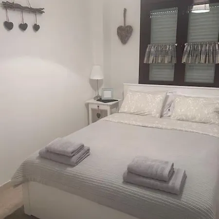 Apartment Boho Moni Apartament *